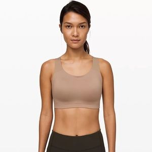 Lululemon Enlite Bra 36 DD in Soft Sand